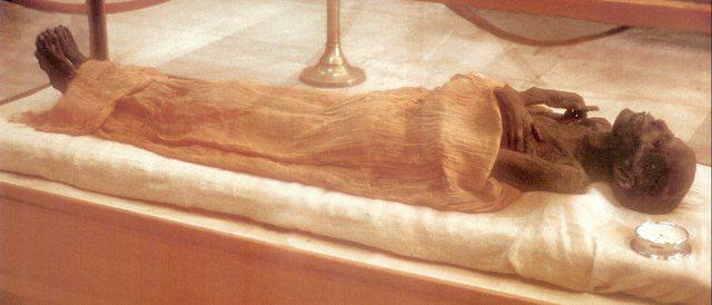 136. Mummie van Ramses I