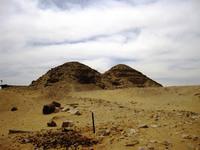 04 Piramiden van Nioeserre en Neferirkare 5de dynastie