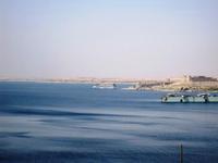 11 Aswan Hoge dam zicht op Kalabsha