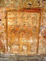 50 El-Kab tombe van Renni
