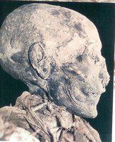 80. Mummie Hatsjepsoet