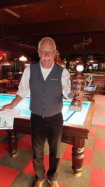 Robert Stotijn, winnaar 2023 Stokkersbokaal kleine tafel