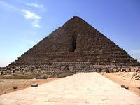 3 Mykerinos piramide